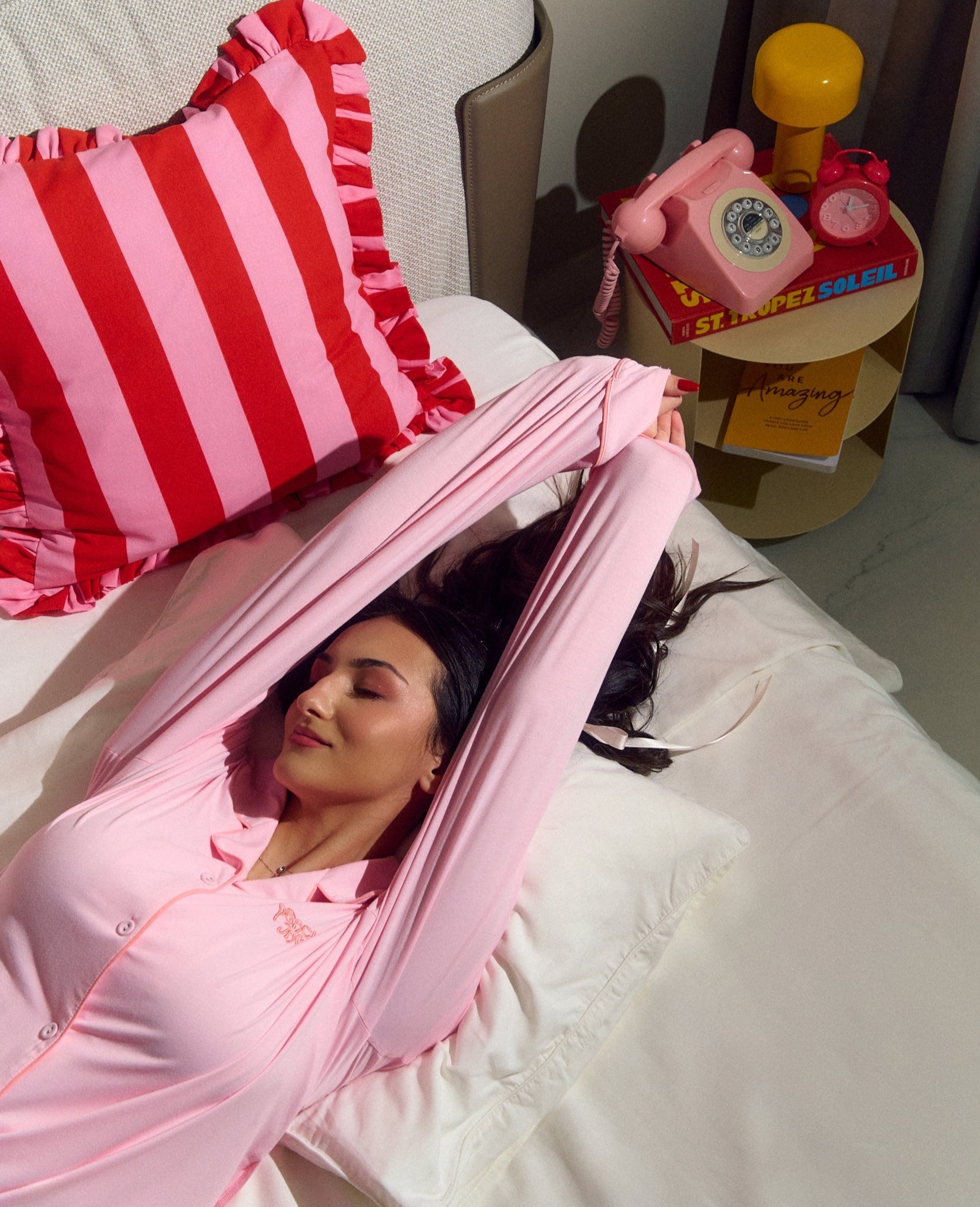 pink pyjama shirt stretch